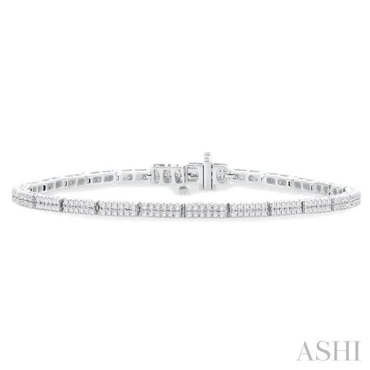 1.00 Ctw Double Row Round Cut Diamond Bar Link Bracelet in 14K White Gold