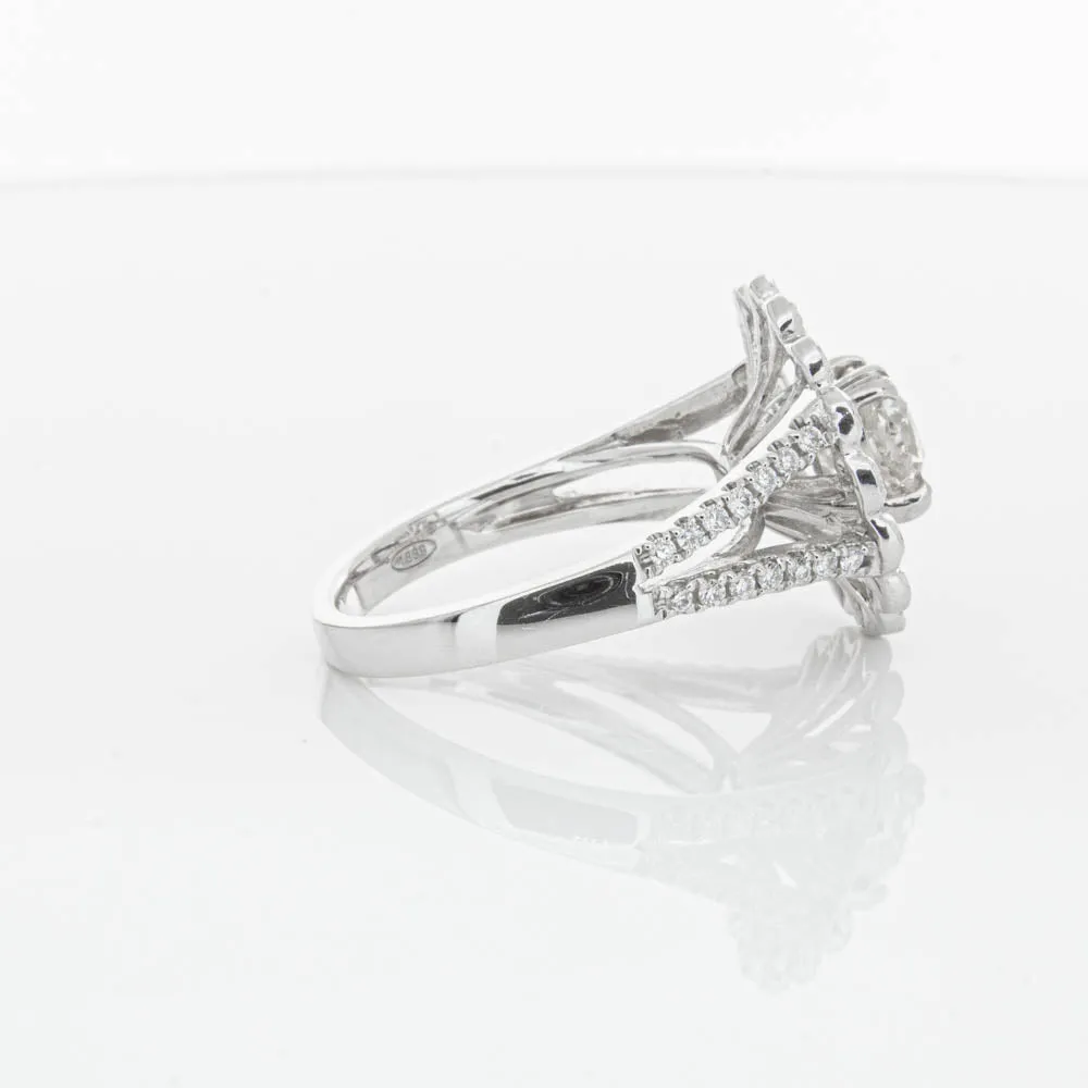 18ct White Gold Cushion Cut Diamond Ring