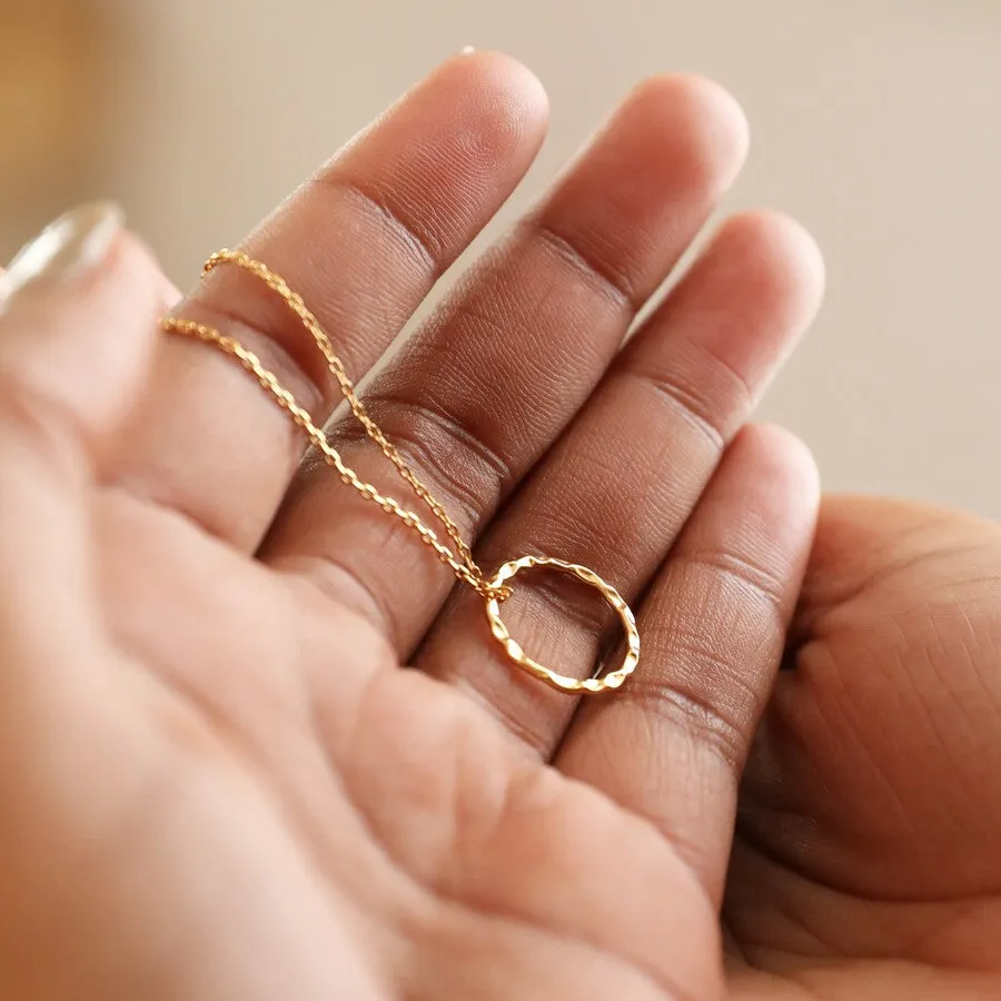 Hammered Halo Pendant Necklace in Gold