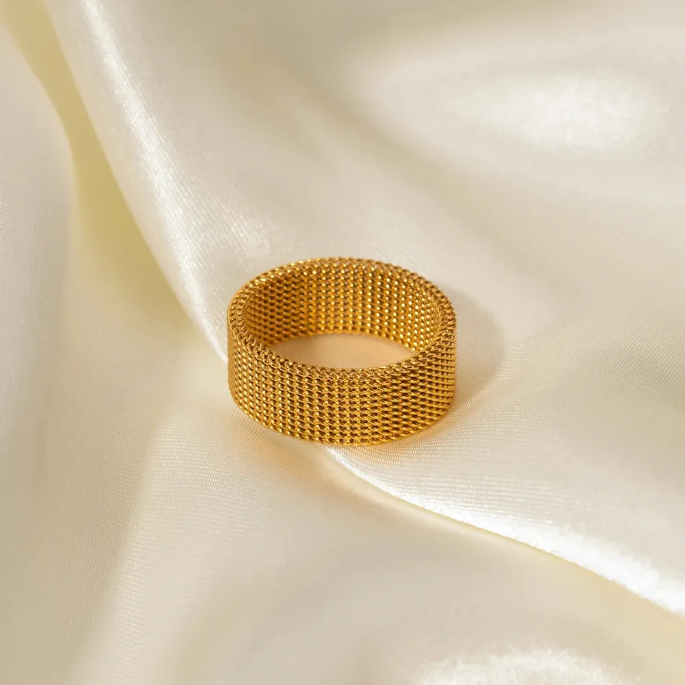 VAIGE Chic 8mm Wide Stainless Steel Mesh Ring - Unique Minimalist Finger Jewelry